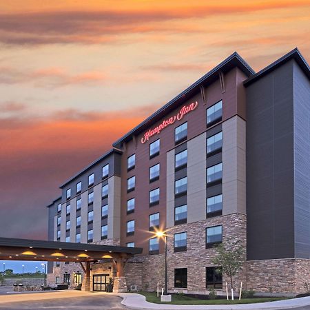 Hampton Inn By Hilton Verona At Turning Stone Εξωτερικό φωτογραφία