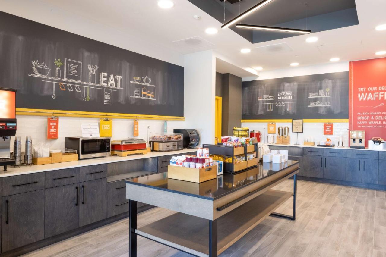 Hampton Inn By Hilton Verona At Turning Stone Εξωτερικό φωτογραφία
