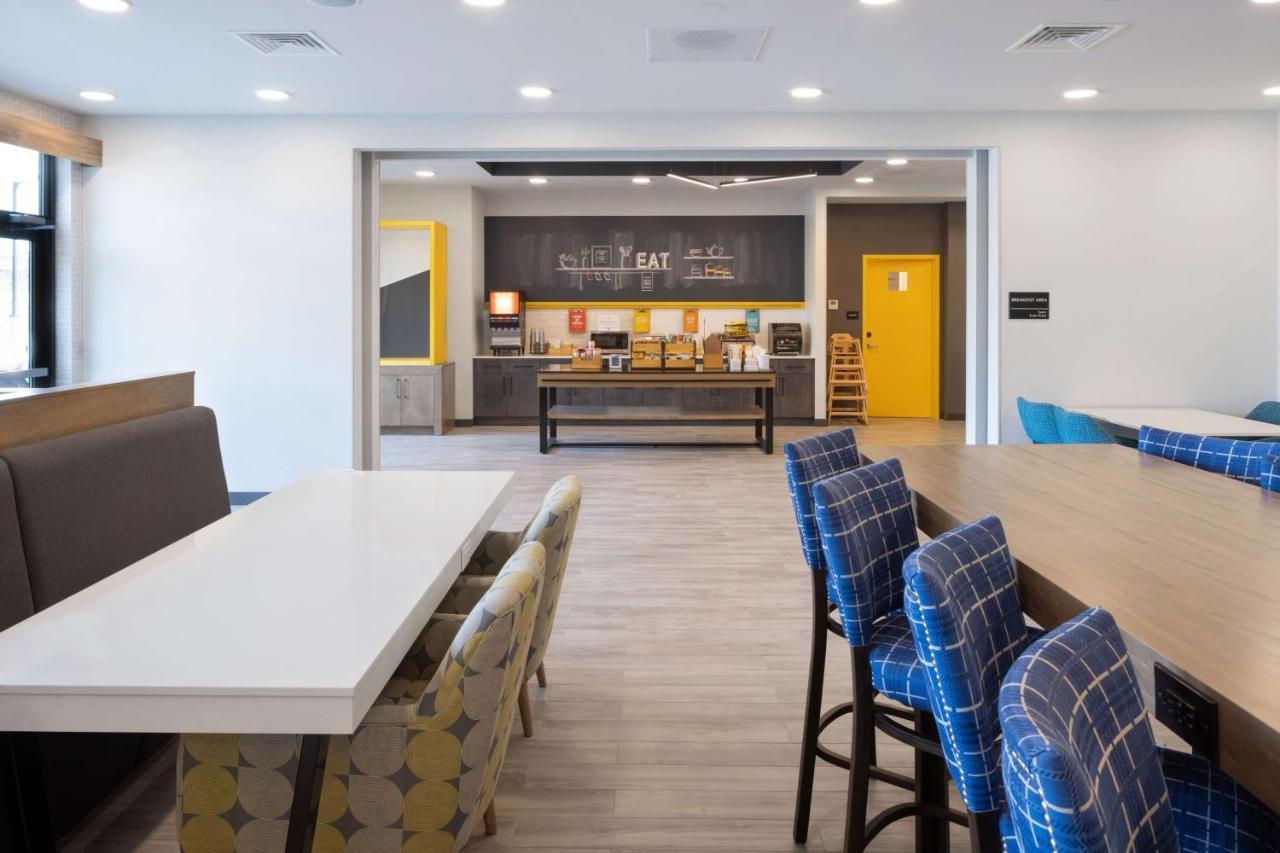 Hampton Inn By Hilton Verona At Turning Stone Εξωτερικό φωτογραφία