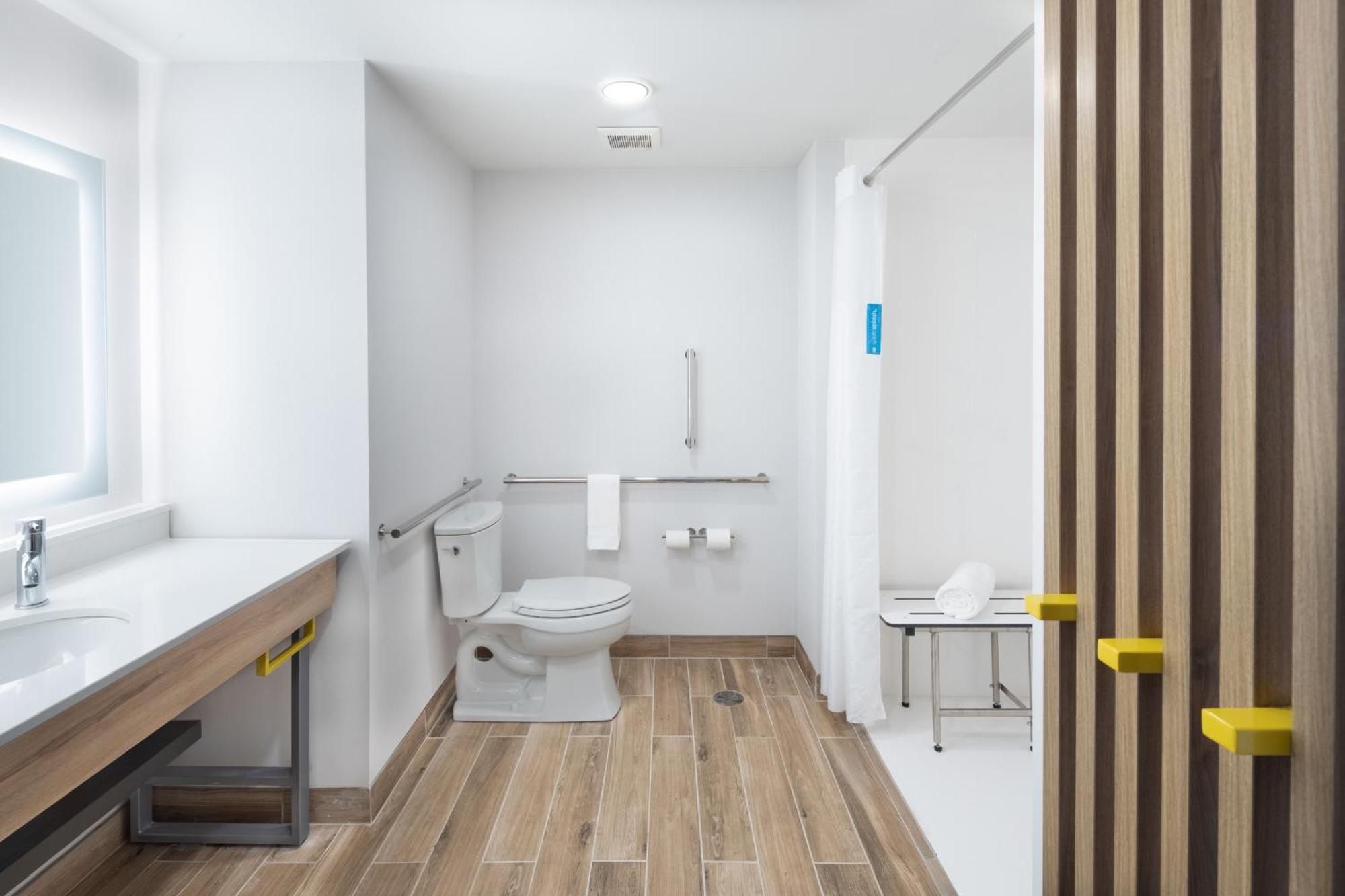 Hampton Inn By Hilton Verona At Turning Stone Εξωτερικό φωτογραφία