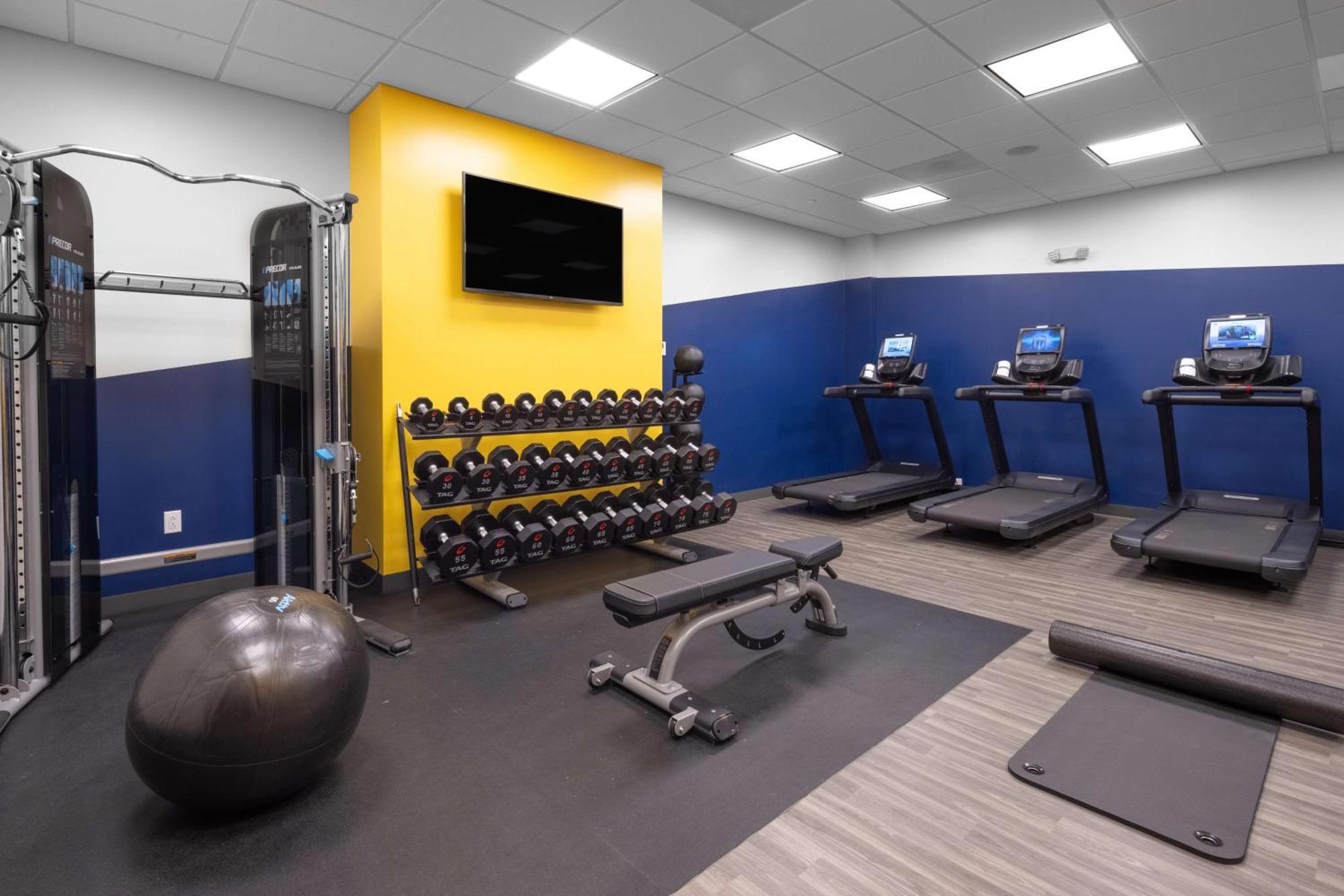 Hampton Inn By Hilton Verona At Turning Stone Εξωτερικό φωτογραφία